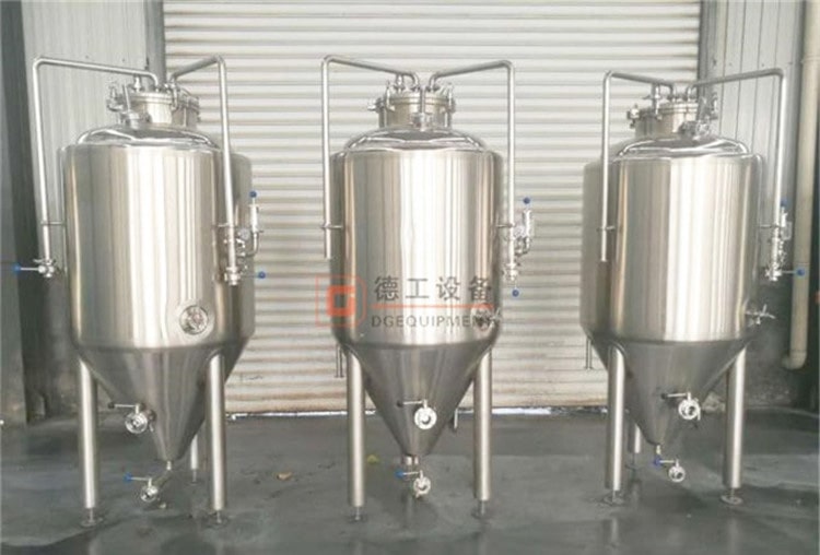 New Brewing System 3 5bbl 4HL Conical Fermenter Unitank Stackable