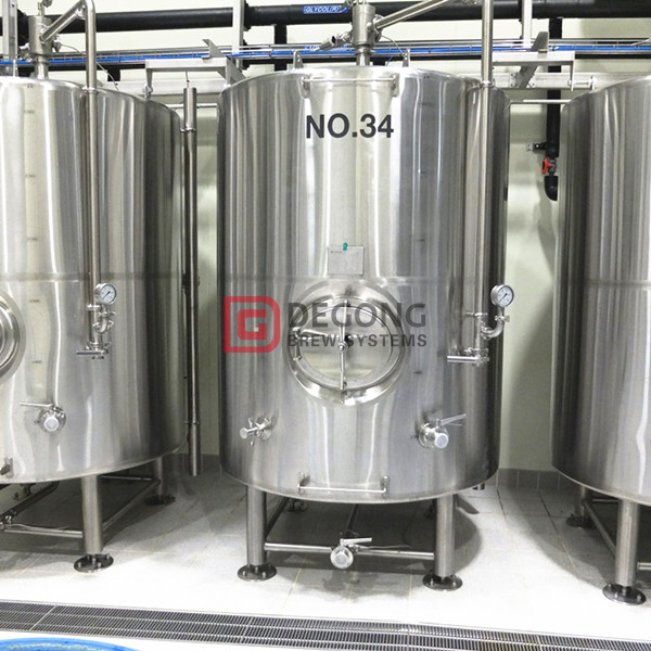 1000L Vertical Jacketed And Insulated Steel Bright Beer Tank for Sale 