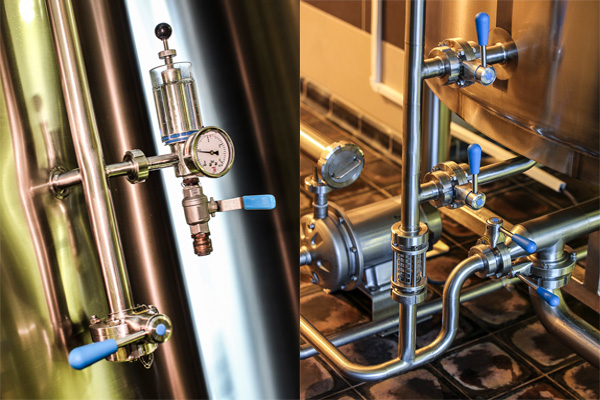 pressure gauge and pipeline