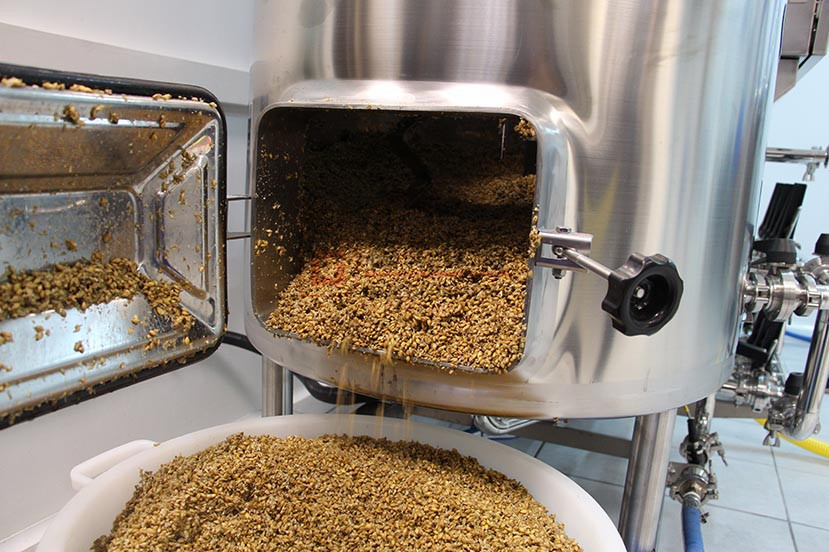 Rectangular side door矩形侧门_副本