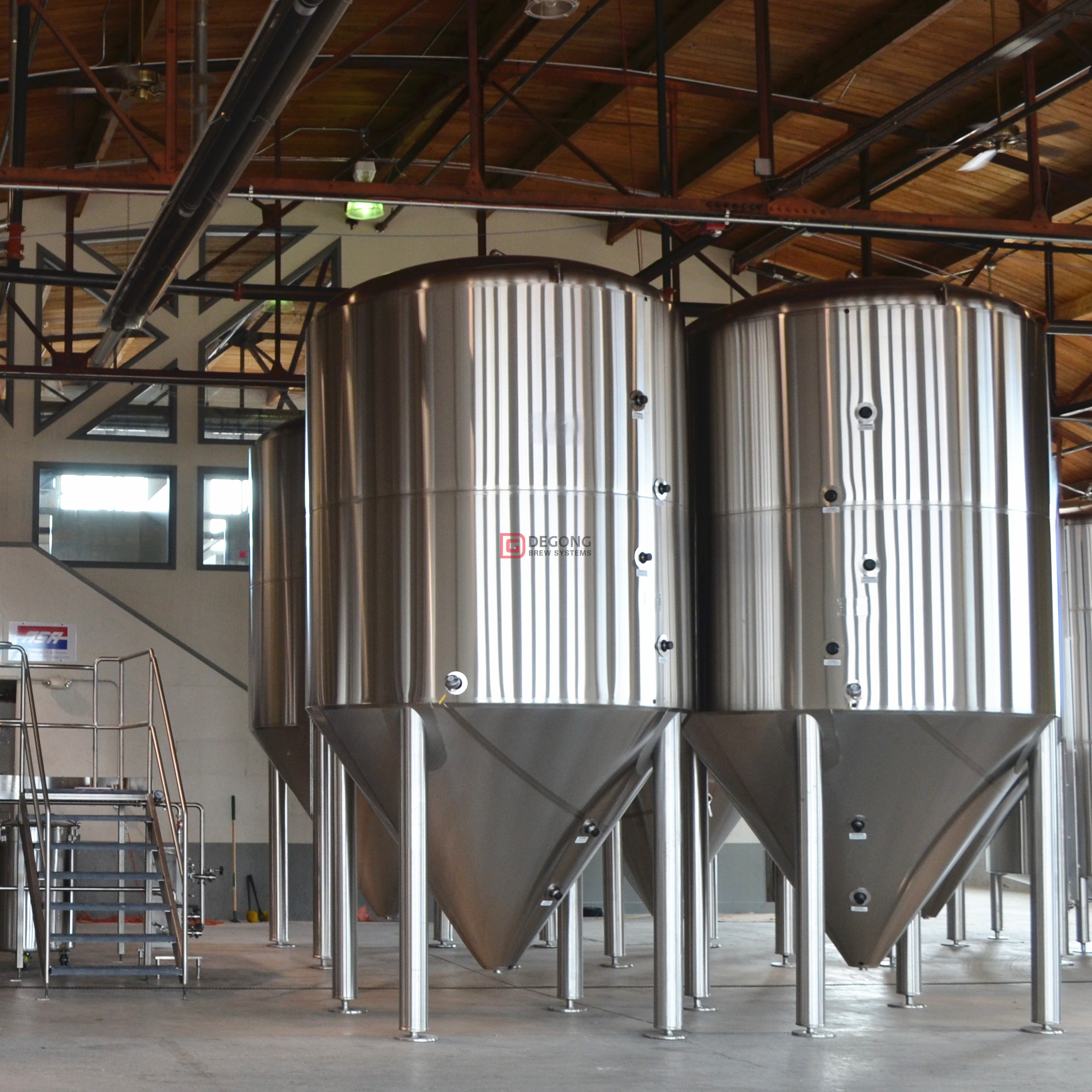 1000L Industrial Stainless Steel Automated Craft Beer Brewing Equipment for Sale 