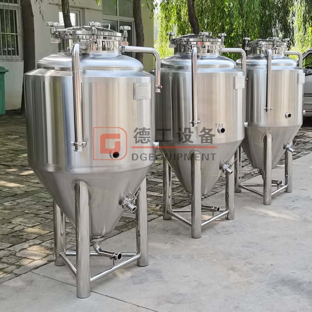 500L Craft Beer Temp Controlled Conical Fermenter Vessel For Pub Resturant Micro Brewery Equipment Used