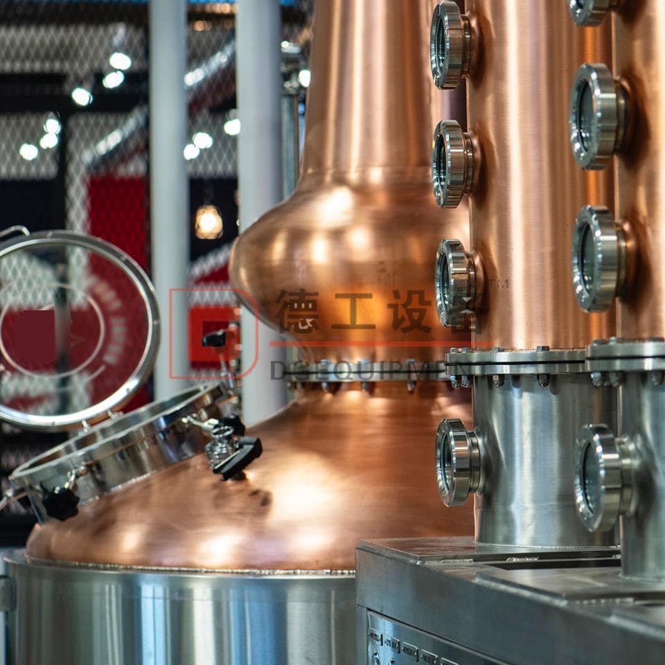Available 500L/1000L distillation equipment alcohol making machine copper stills brandy Whiskey vodka gin