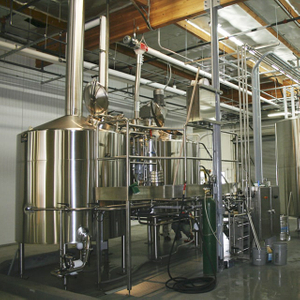 15BBL Large Restaurant Using Beer Brewing Equipment 3 Vessel Steam Heated Automatic Beer Brewhouse 