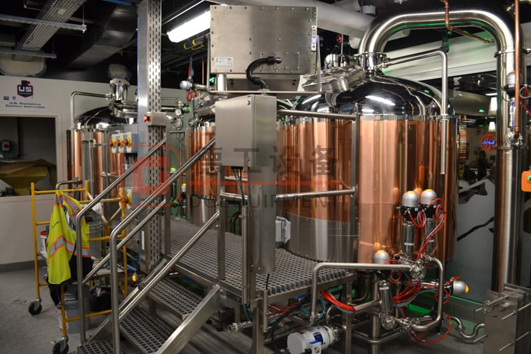 3-vessels copper beer mashing system:mash/lauter tank,boiling/whirlpool tank and hot water tank