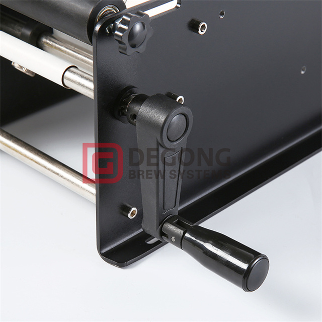 Manual labeling machine Cost-effective hot-selling products DEGONG