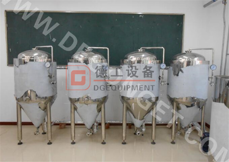 How Many Fermentation Tanks Are Needed for A Nanobrewery?