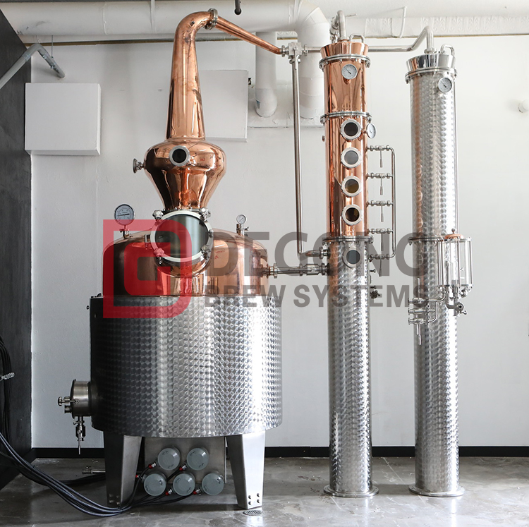 Using distillation equipment to make distilled alcohol - whiskey brewing process