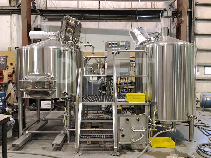 Beer brewhouse with mash/lauter tank+boiling/whirlpool tank