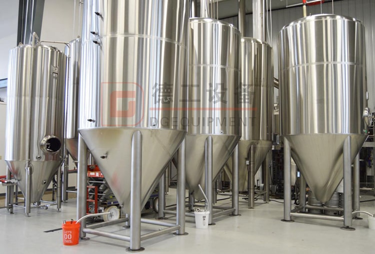 beer fermenting vessel
