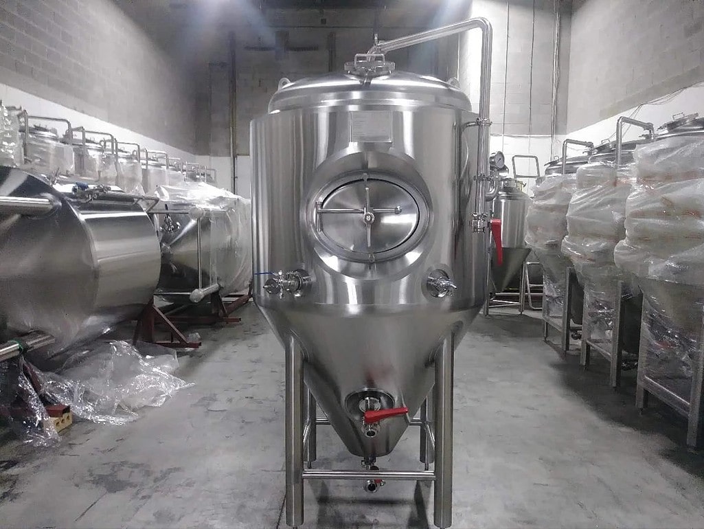 Isobaric fermenter