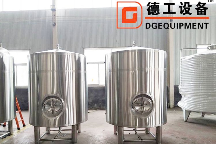 Cold Liquid Tank To Cool Wort
