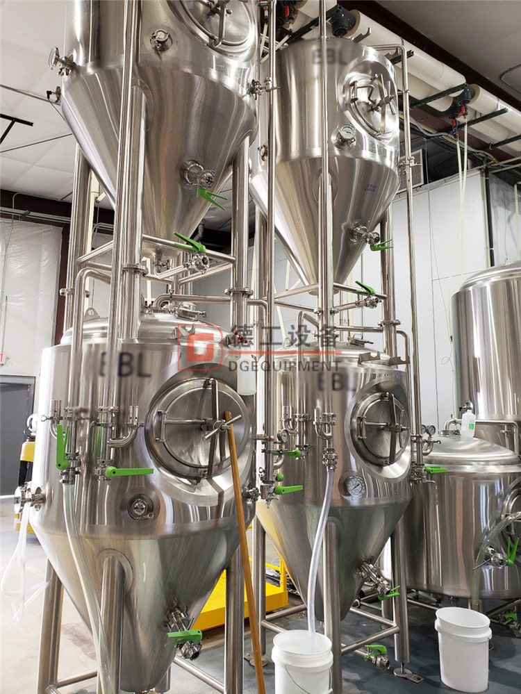 stacked fermenters-min