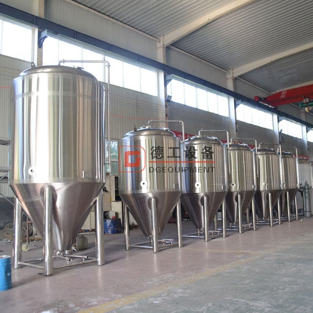 Durable 10 Barrel Storage Jacket Stainless Steel Fermenter Beer Fermenting Vessel For Brewing Equipment