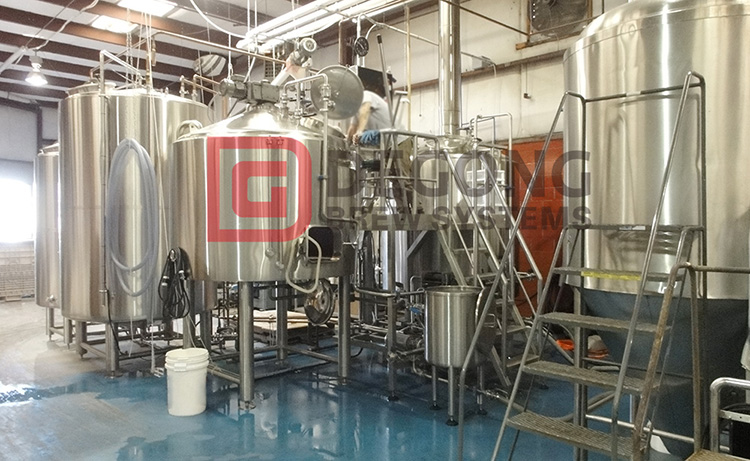 Fundamental changes during wort boiling