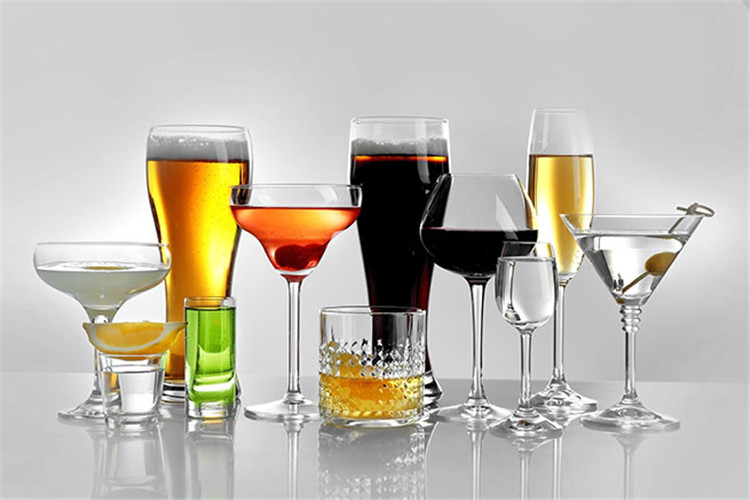 beer-wine-liquor-glasses