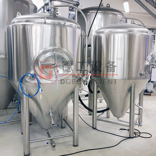 300L 500L 1000L 1500L Jacket Fermentation Tank Conical Beer Fermenter Brewery Tanks for Sale